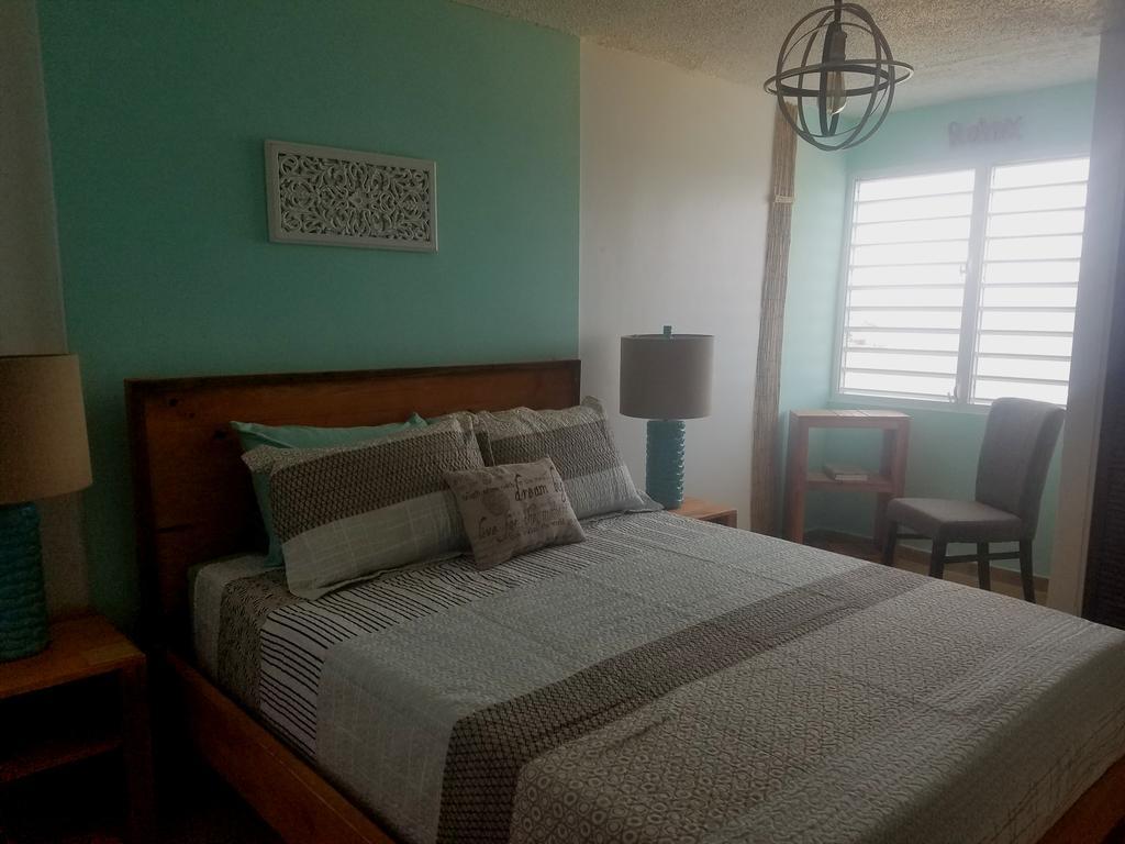 Beach Front Apartment In Luquillo Extérieur photo