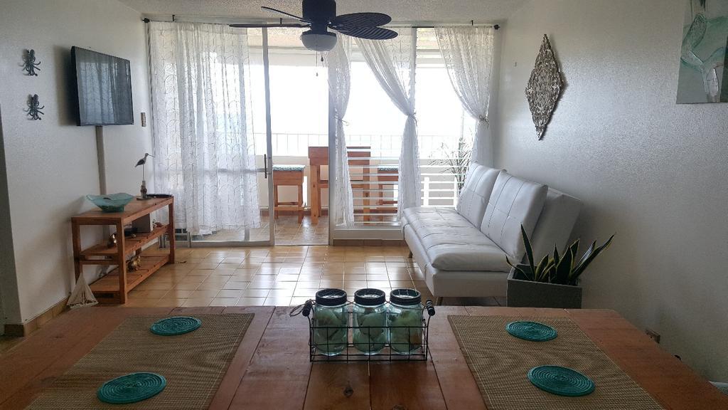 Beach Front Apartment In Luquillo Extérieur photo